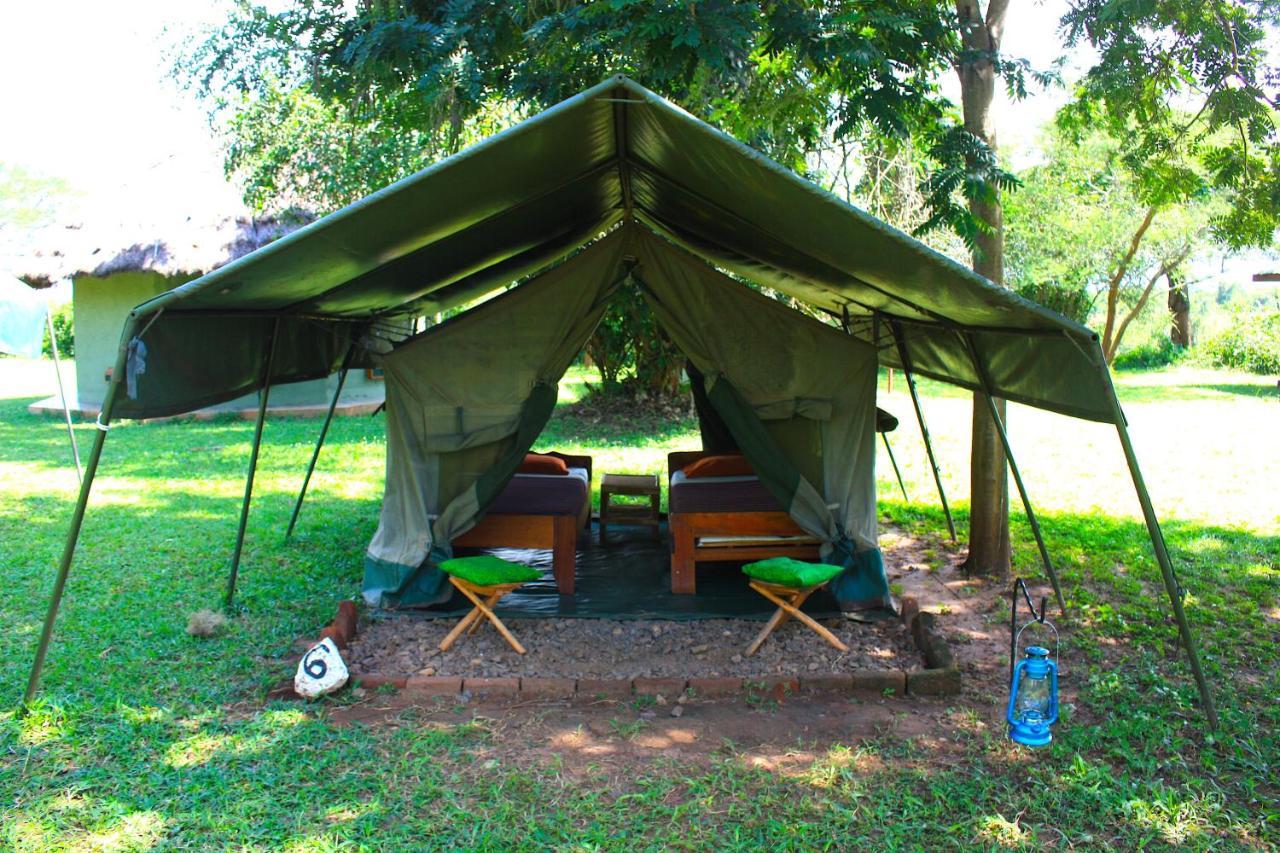 Red Chilli Rest Camp Hotel Paraa Eksteriør billede